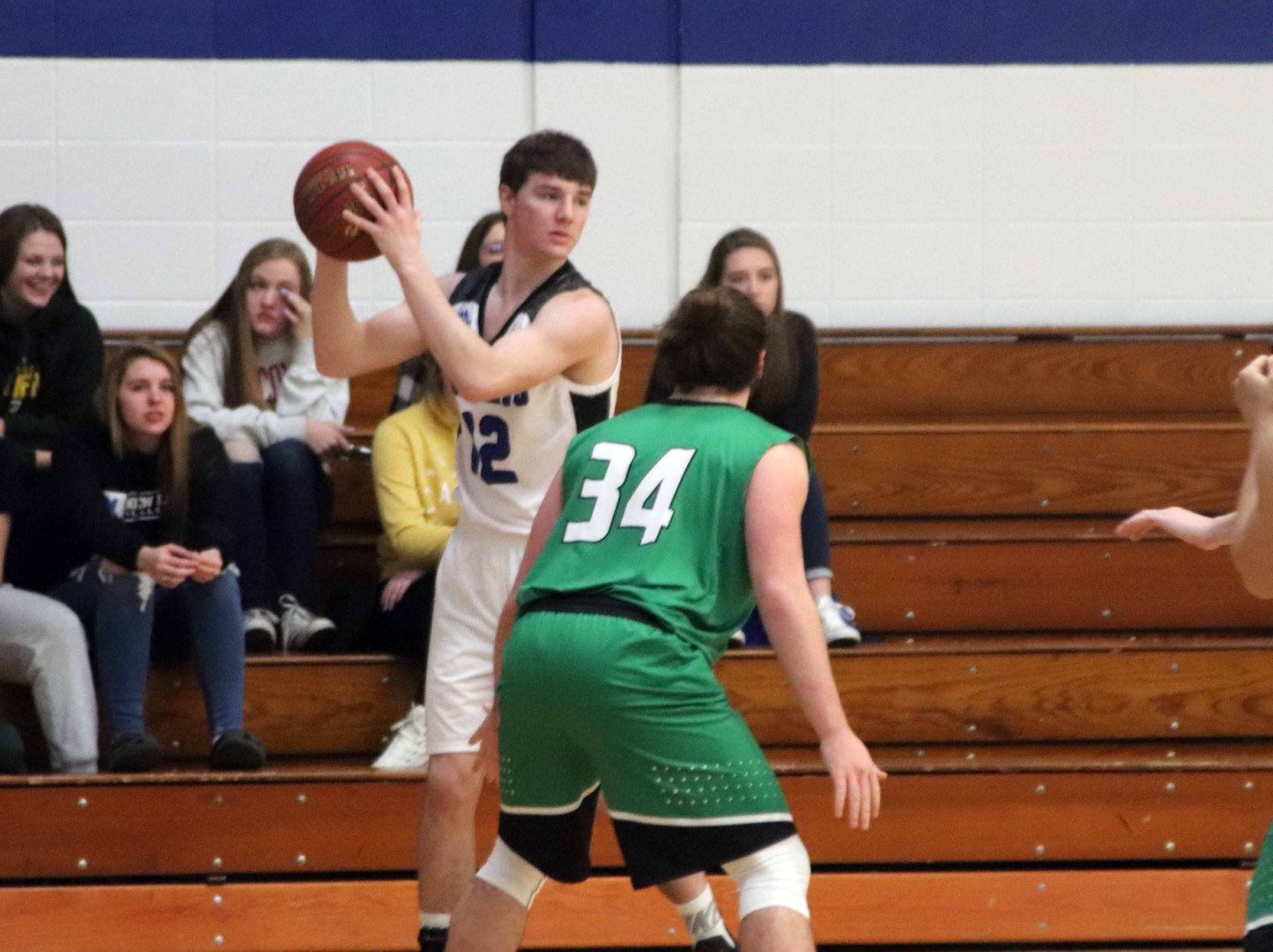 New Lisbon Christmas Tournament
